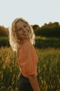 Lindsay Long - Language Lab Instructor